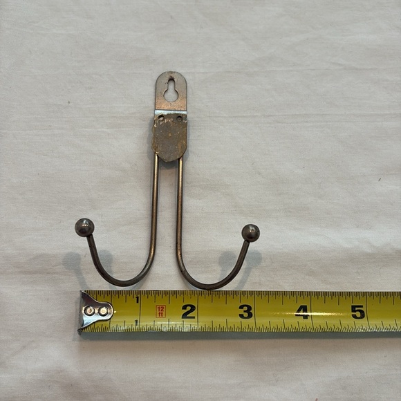 Vintage Metal Double Robe Wall Hook - Picture 2 of 5